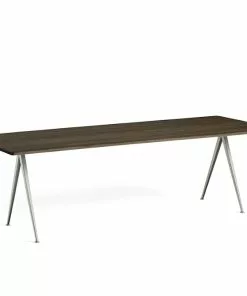 Hay Pyramid Table 02