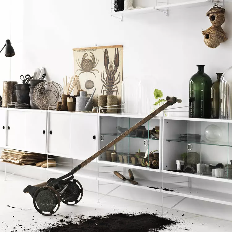 String Vitrinskåp - Bild 4