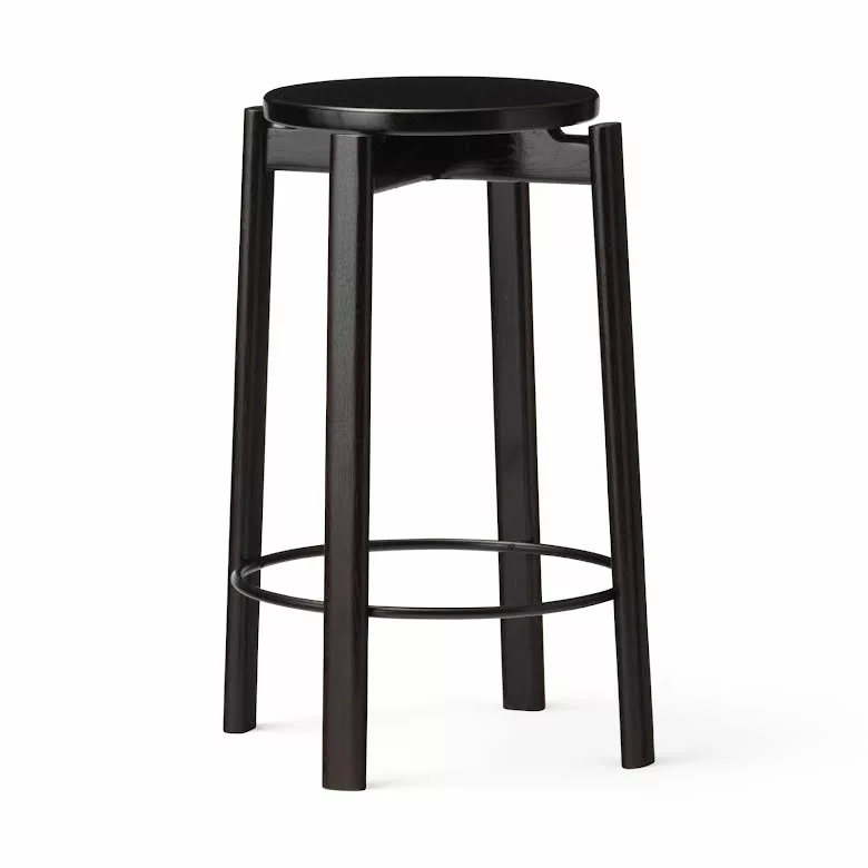 Menu Passage Counter Stool